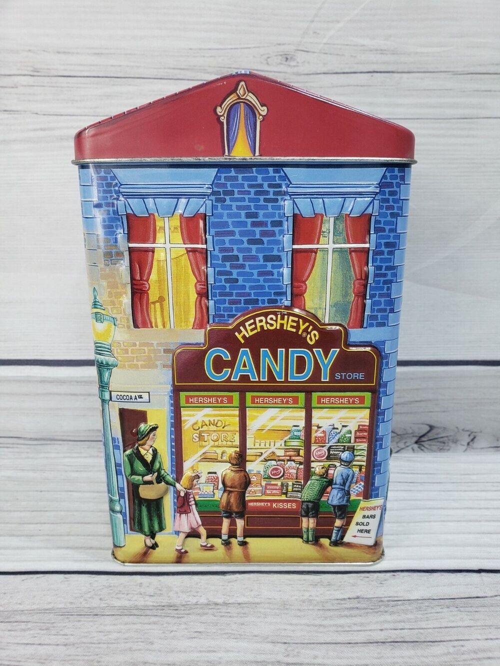 Hershey's Village Series Canister #1 Candy Store 2000 by Hershey Foods Corp